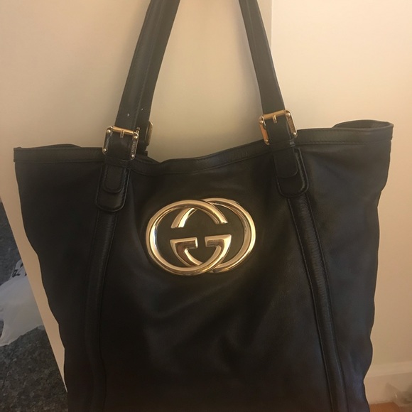 Gucci Handbags - 100% Authentic Gucci bag